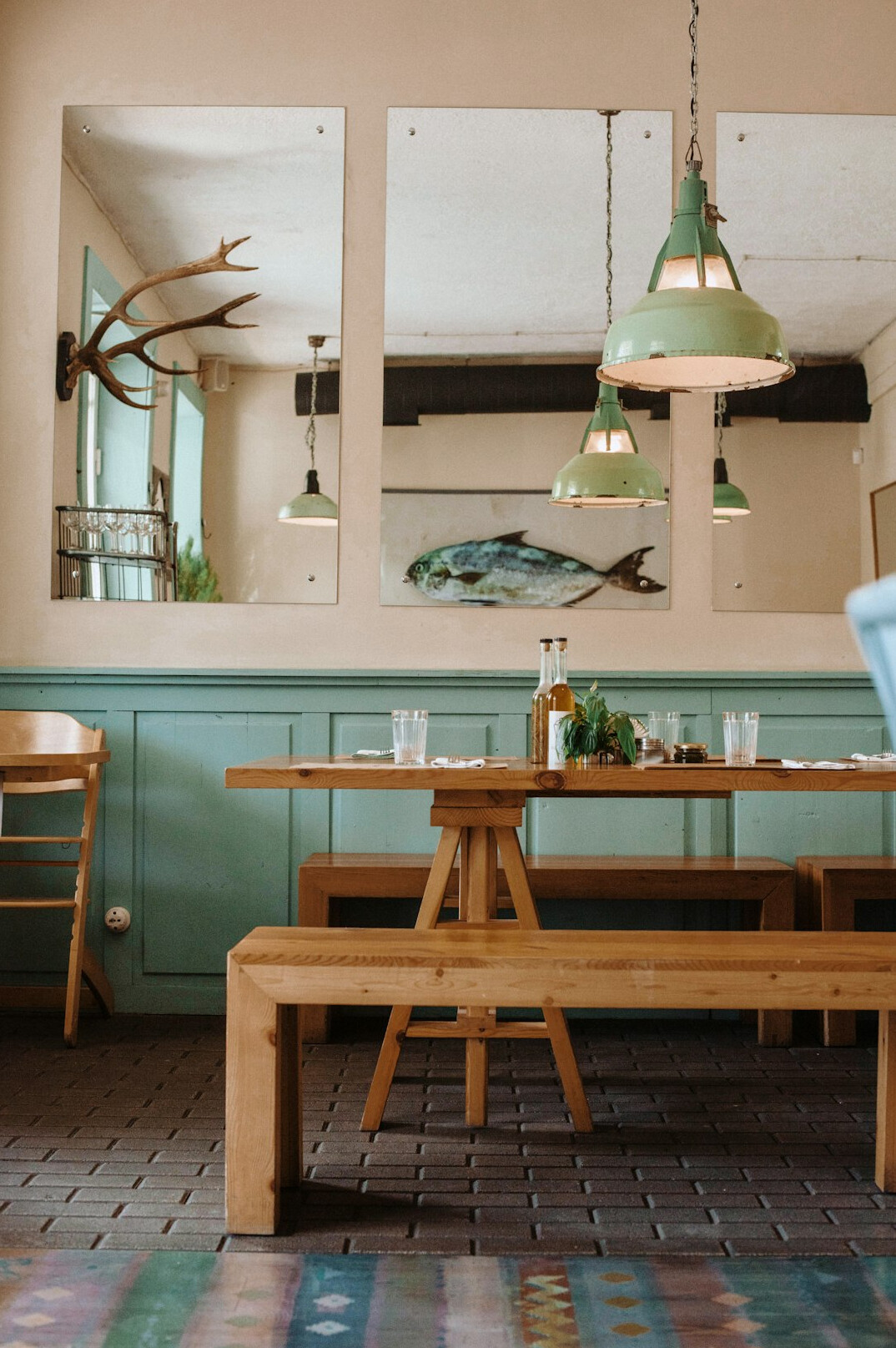 elegant dining room lighting